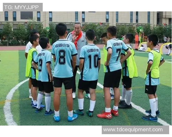 足球明星为何不需要保镖保护他们的安全与隐私揭秘